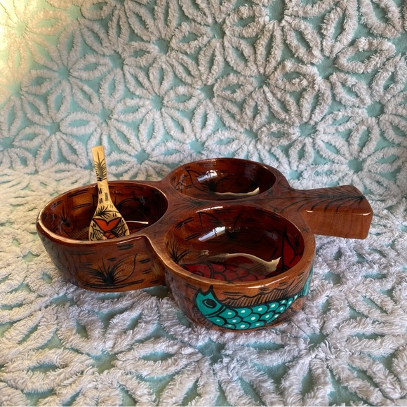 Vintage serving bowl Mexican folk art divided nut bowl trinket dish - Picture 8 of 9